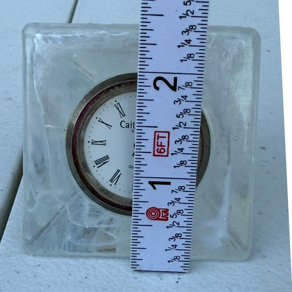 Caithness Glass Scotland Iceberg Desk Clock Quartz Roman Numeral Art Glass Clear